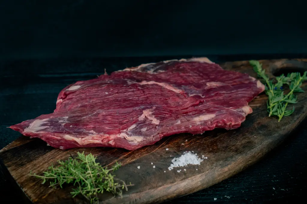 Flanksteak 1 kg - RAUWR Grasgevoerd Rundvlees